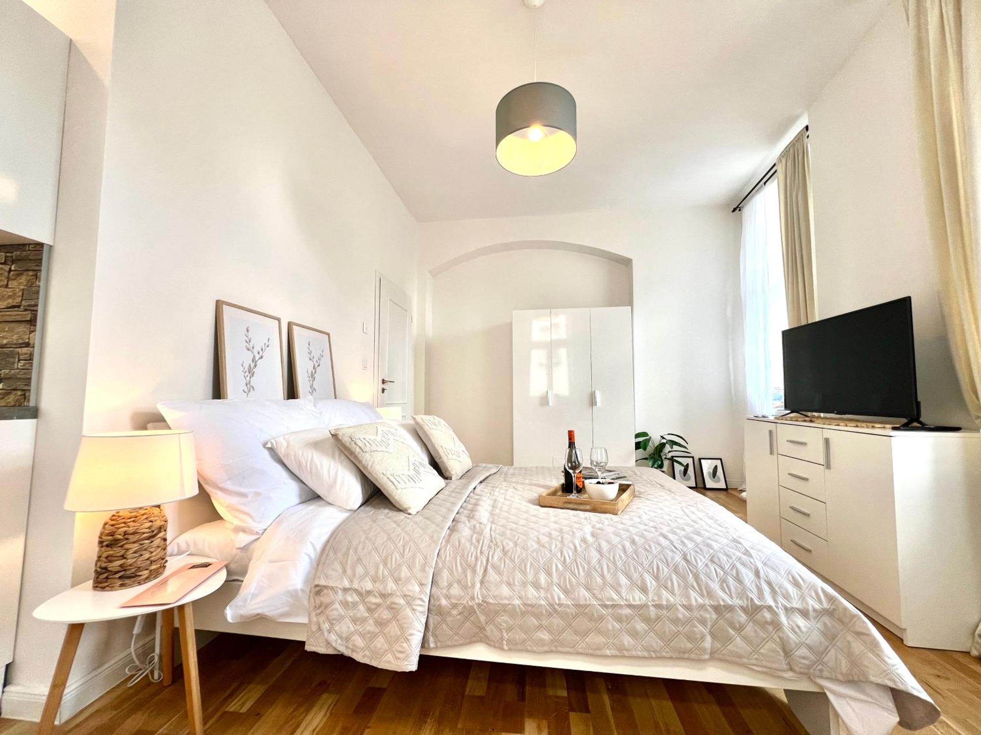 Treetess City Centre Prague Apartments Kültér fotó