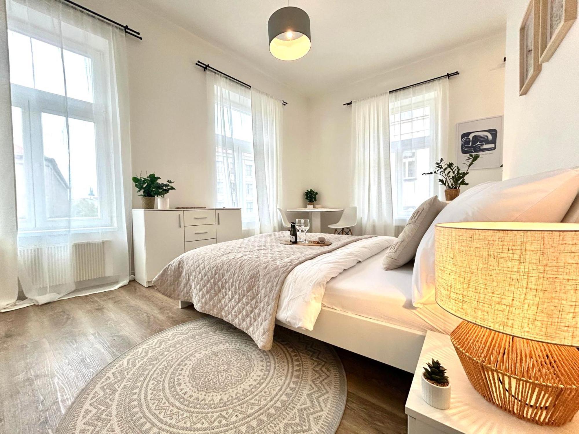 Treetess City Centre Prague Apartments Kültér fotó
